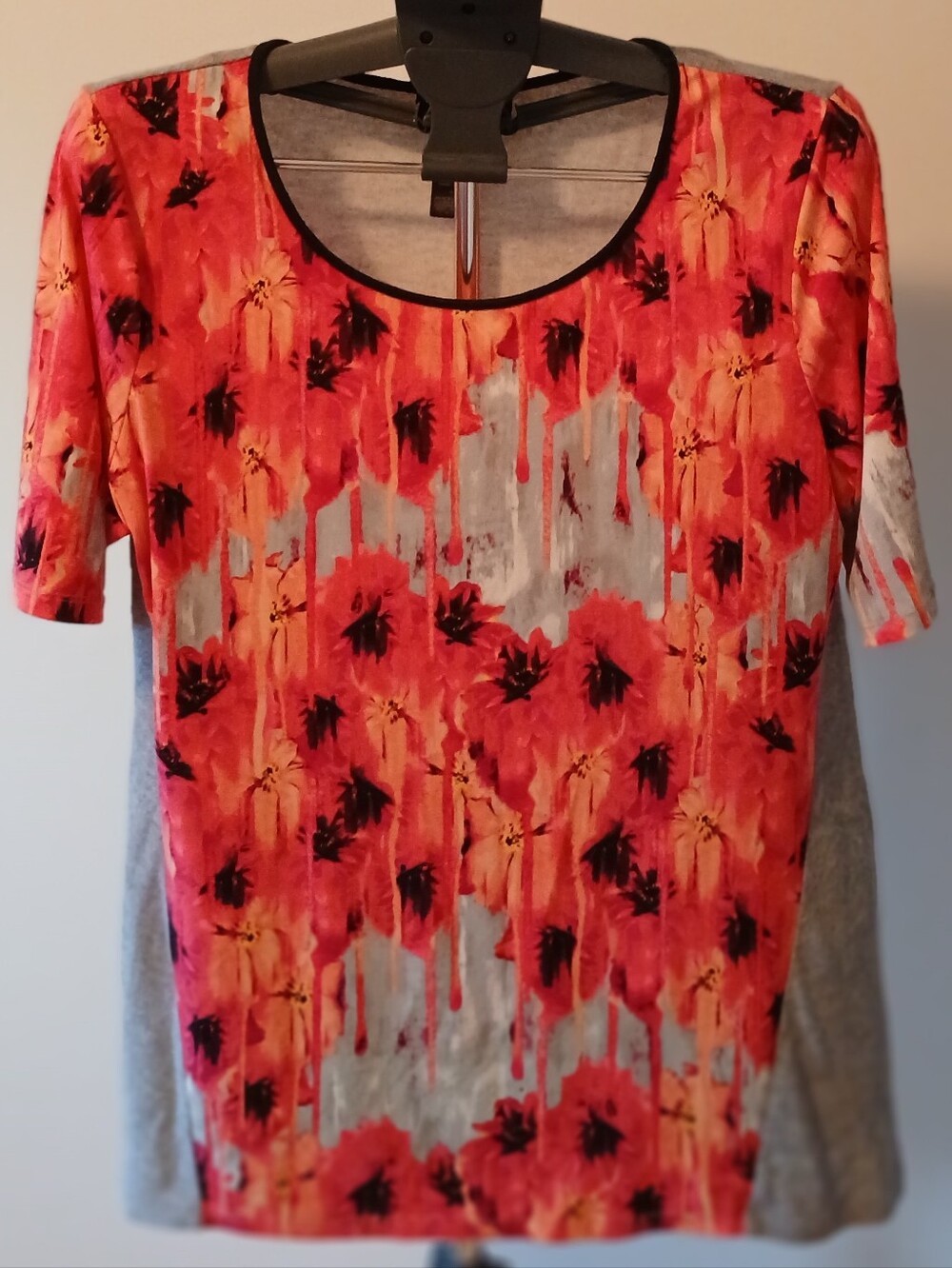 Style & Co Floral Top Size L